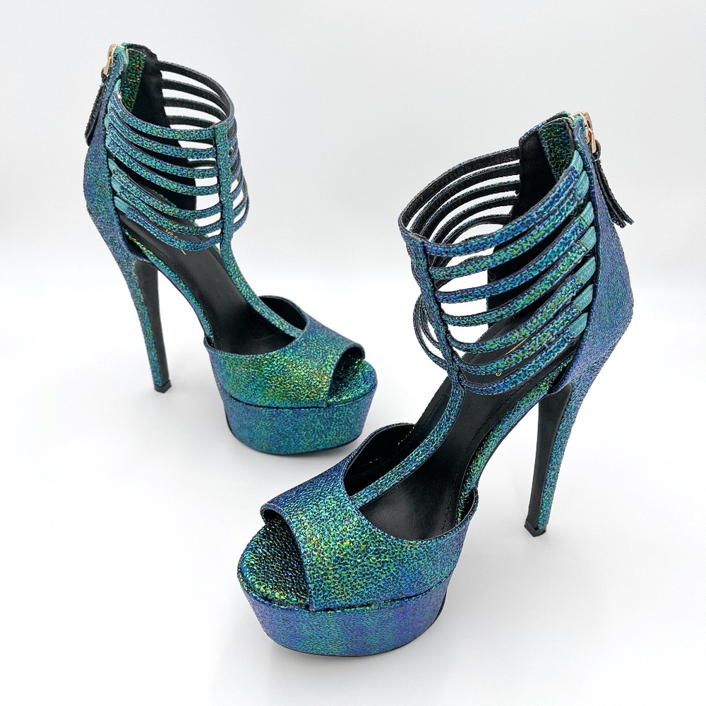 Anne Michelle Blue and Aqua Platform Heels. Size 9